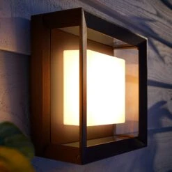 Philips Hue White+Color Econic Wall Light, Angular -Philips Hue Shop 7534116 1