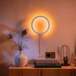 Philips Hue Sana LED Wall Light, RGBW, White -Philips Hue Shop 7534153 3