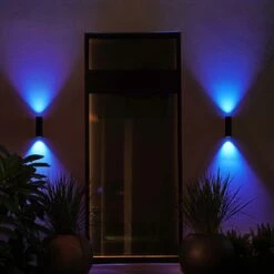 Philips Hue WACA Appear Outdoor Wall Lamp Up/down -Philips Hue Shop 7534178 2