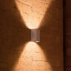 Philips Hue Resonate WACA Up/down Stainless Steel