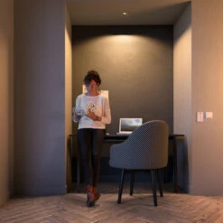 Philips Hue Milliskin Downlight, Angular Aluminium 15 Philips Hue Milliskin Downlight, Angular Aluminium -Philips Hue Shop 7534231 5